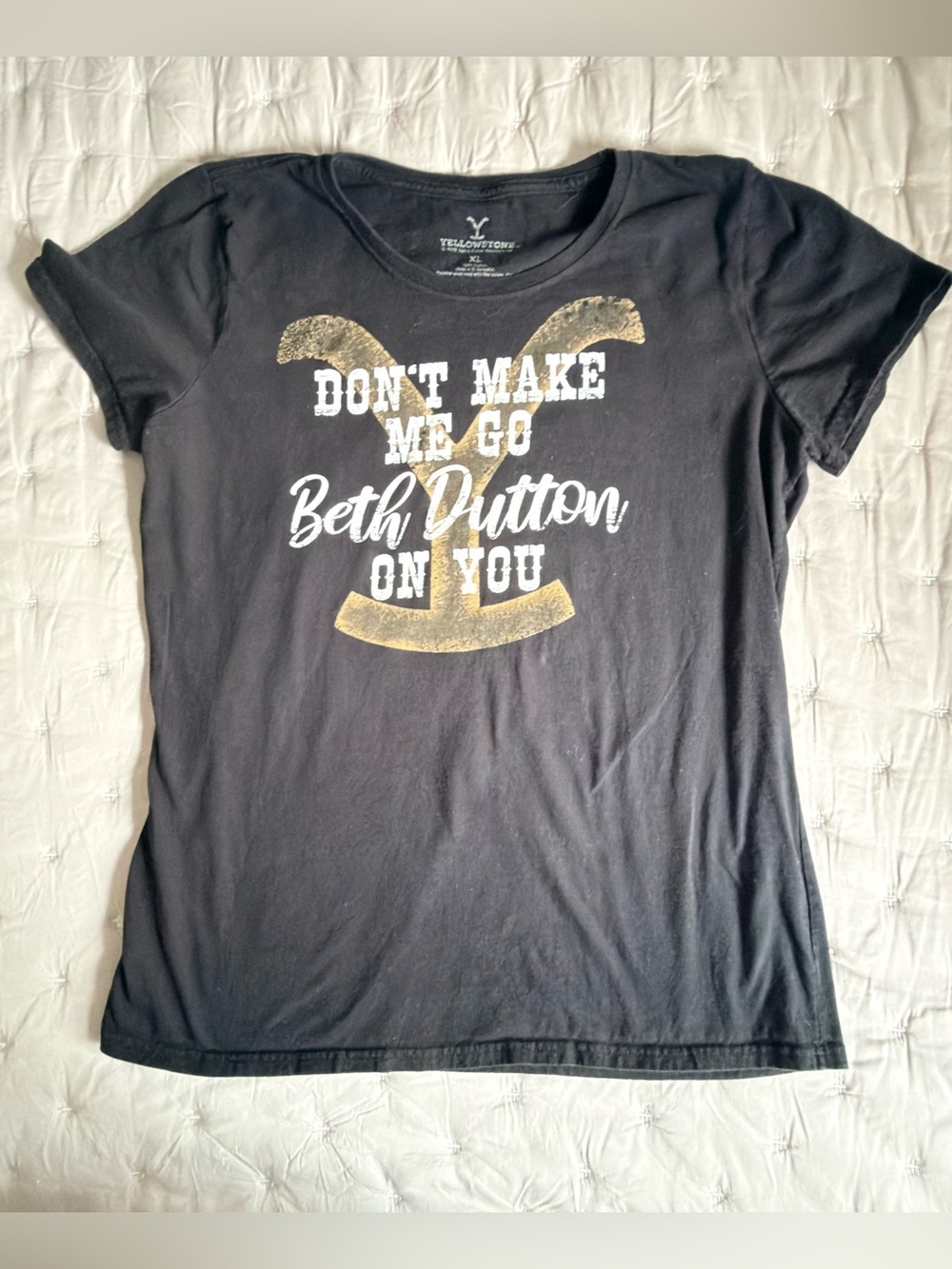 Black Yellowstone Beth Dutton Graphic Short Sleeve Tee